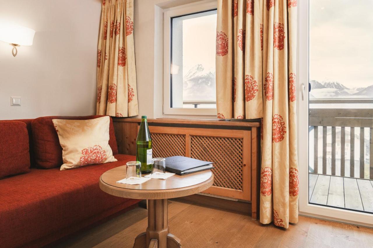 Hotel Bergblick 4 Sterne Superior Fiss Ngoại thất bức ảnh